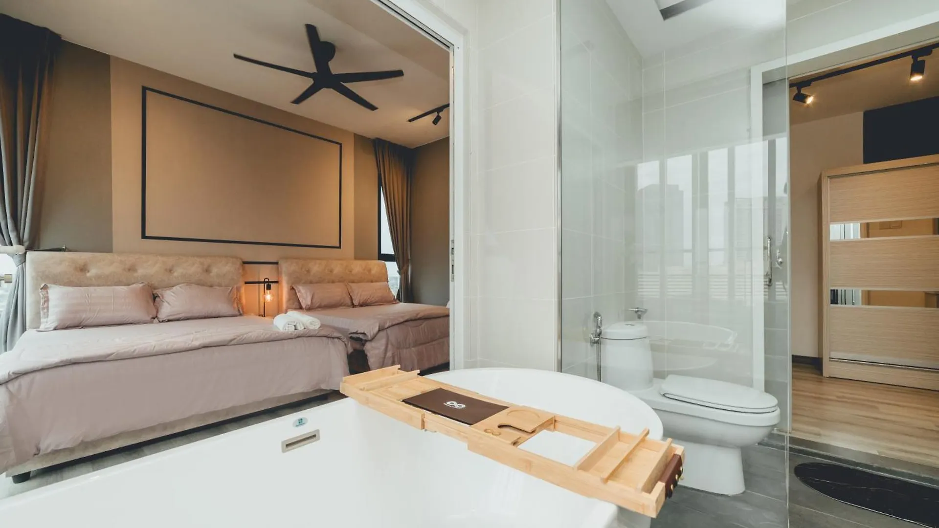 Mosaic Southkey Thezebra 3Br8Pax Bathtub Midvalley By Our Stay Johor Bahru Apartment